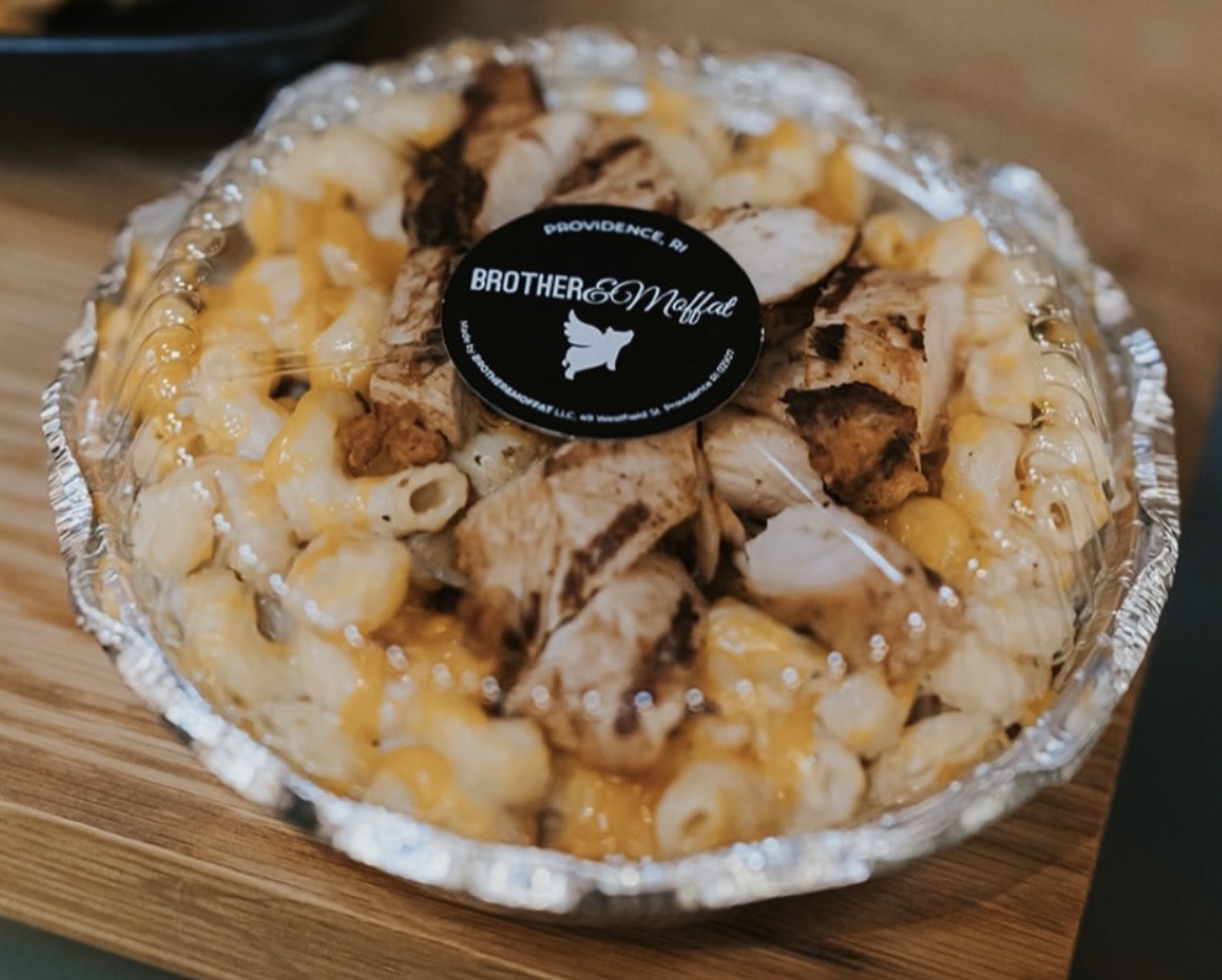 Smokey Mac&Cheese + Chipotle grilled Chicken